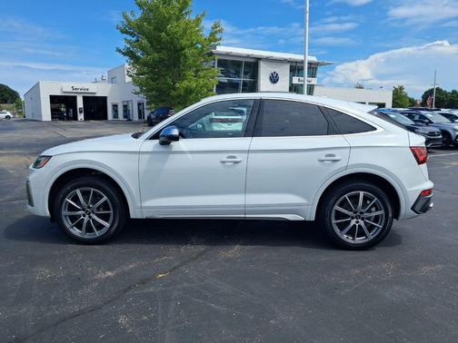 Glacier White Metallic 2022 Audi SQ5 3.0T Premium