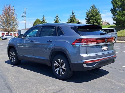 2025 Volkswagen Atlas Cross Sport 2.0T SE