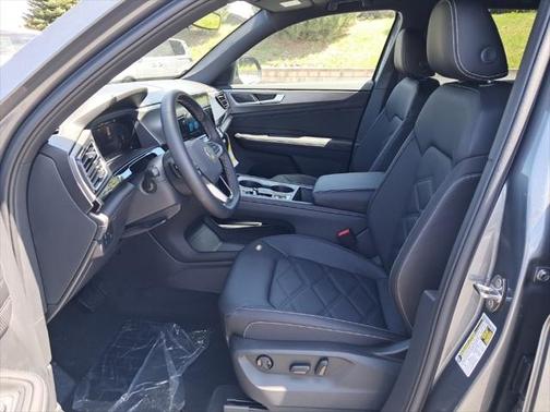 2025 Volkswagen Atlas Cross Sport 2.0T SE