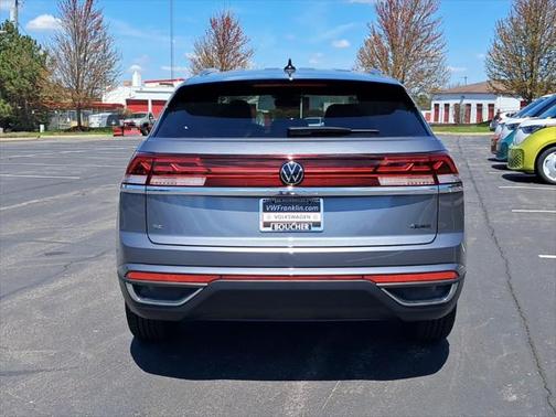 2025 Volkswagen Atlas Cross Sport 2.0T SE