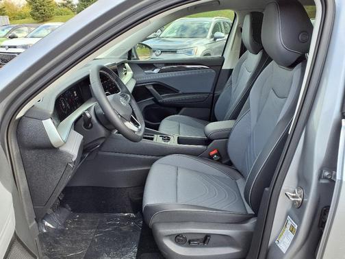 2025 Volkswagen Tiguan 2.0T SE 4MOTION
