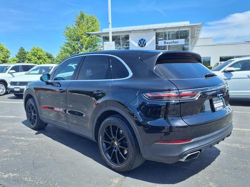 Black 2021 Porsche Cayenne Cayenne