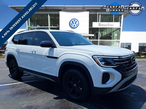 2024 Volkswagen Atlas 2.0T SE w/Technology 4MOTION