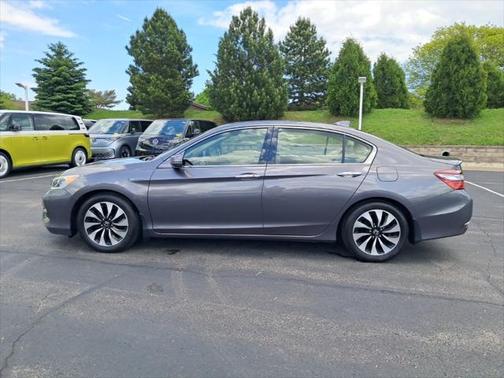 2017 Honda Accord Hybrid EX-L