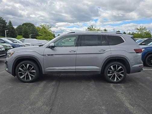 2026 Volkswagen Atlas 2.0T SEL Premium R-Line 4MOTION