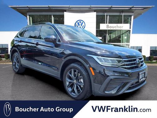 Deep Black Pearl 2024 Volkswagen Tiguan 2.0T SE 4MOTION