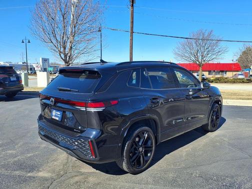 2025 Volkswagen Tiguan 2.0T SE R-Line Black 4MOTION