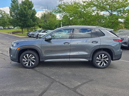 2025 Volkswagen Tiguan 2.0T S 4MOTION