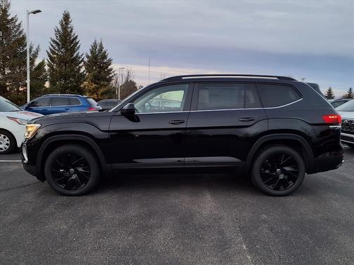 2026 Volkswagen Atlas 2.0T SE w/Technology 4MOTION