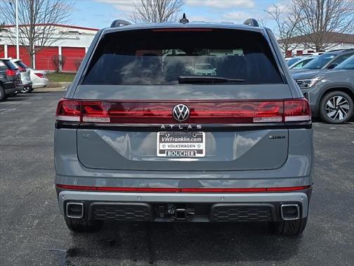 2025 Volkswagen Atlas 2.0T Peak Edition