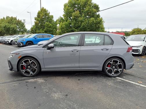 2025 Volkswagen Golf GTI 2.0T S DSG