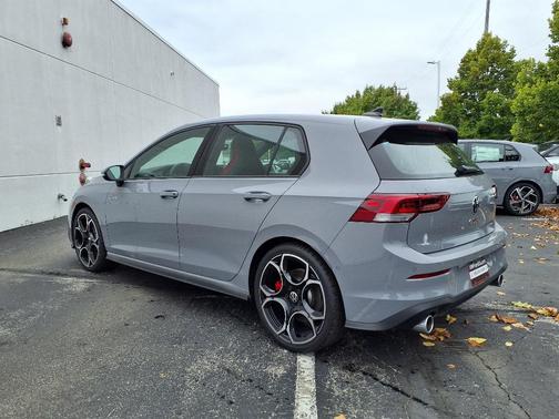 2025 Volkswagen Golf GTI 2.0T S DSG