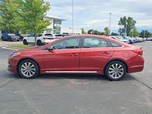 2015 Hyundai SONATA Sport