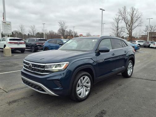 2021 Volkswagen Atlas Cross Sport 2.0T SE w/Technology 4MOTION