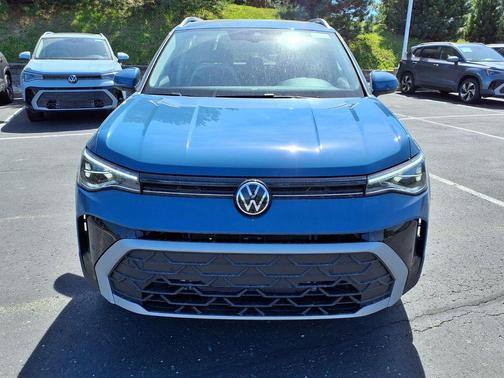 Blue 2026 Volkswagen Taos SE