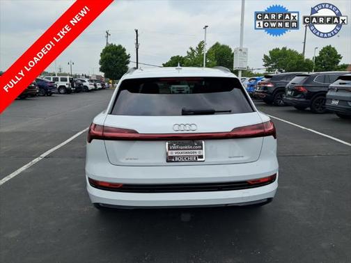 2021 Audi e-tron Premium Plus