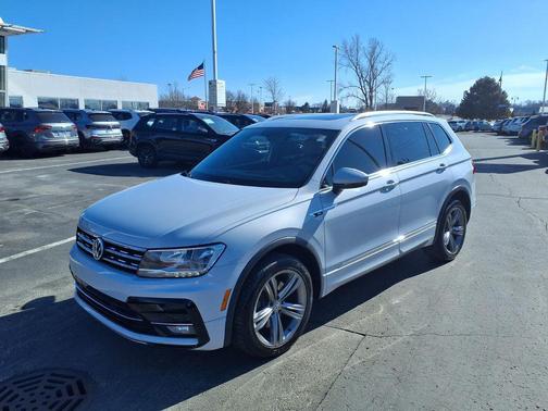 2019 Volkswagen Tiguan 2.0T SEL R-Line
