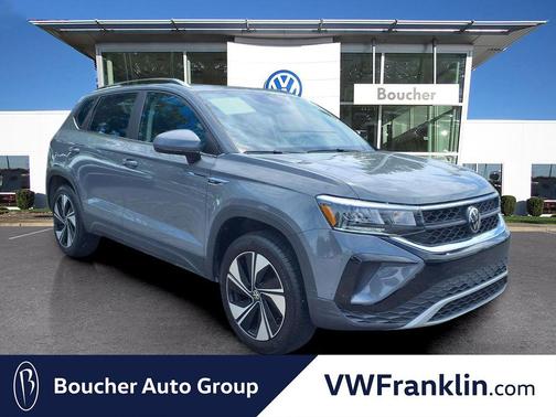 Platinum Gray Metallic 2024 Volkswagen Taos 1.5T SE