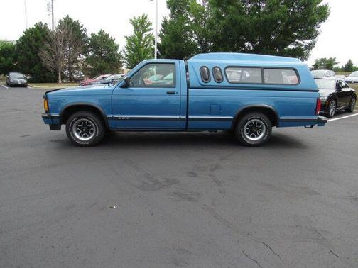 Photo 3 of 23 of 1993 Chevrolet S-10 Base