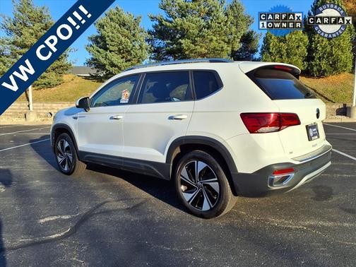 2024 Volkswagen Taos 1.5T SE