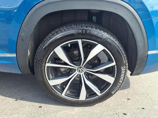 2025 Volkswagen Atlas 2.0T SEL Premium R-Line 4MOTION