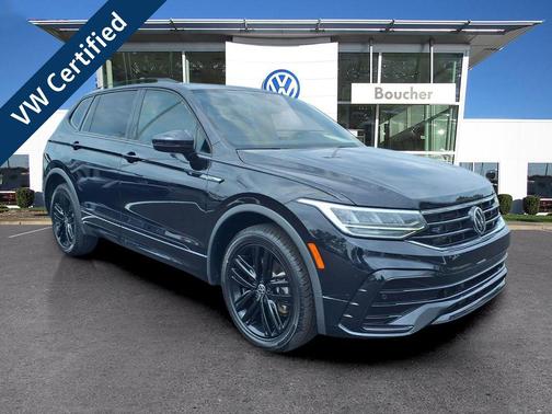 Deep Black Pearl 2022 Volkswagen Tiguan 2.0T SE R-Line Black 4MOTION