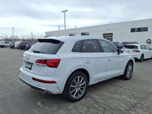 Glacier White Metallic 2022 Audi SQ5 3.0T Prestige