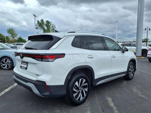 pure white 2026 Volkswagen Tiguan 2.0T S 4MOTION