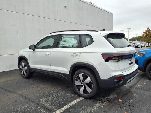 2025 Volkswagen Taos 1.5T S