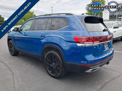 2025 Volkswagen Atlas 2.0T SE w/Technology 4MOTION