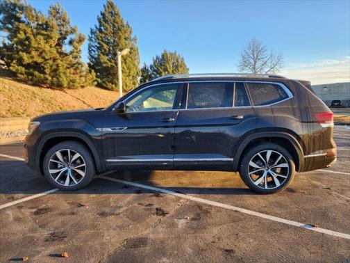 2025 Volkswagen Atlas 2.0T SEL Premium R-Line 4MOTION