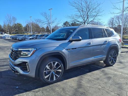 Silver Mist 2026 Volkswagen Atlas 2.0T SEL Premium R-Line 4MOTION