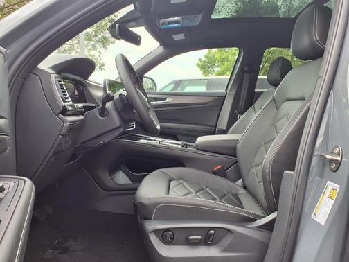 pure gray 2026 Volkswagen Atlas Cross Sport 2.0T SE w/Technology 4MOTION