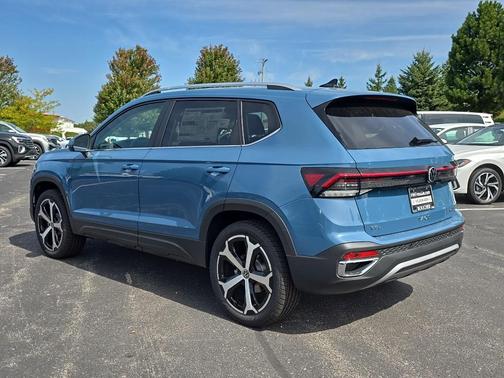 2025 Volkswagen Taos 1.5T SEL