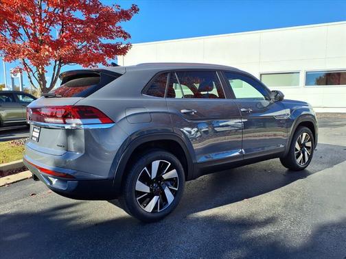 pure gray 2026 Volkswagen Atlas Cross Sport 2.0T SE w/Technology 4MOTION