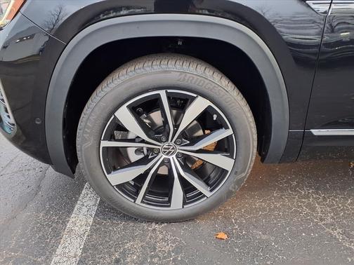 2026 Volkswagen Atlas 2.0T SEL Premium R-Line 4MOTION