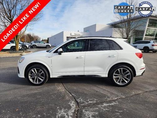 2022 Audi Q3 45 S line Premium Plus
