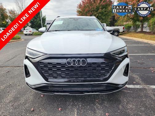 2024 Audi Q8 e-tron Premium Plus