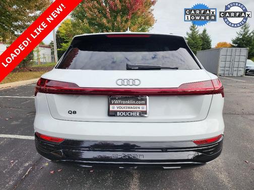 2024 Audi Q8 e-tron Premium Plus