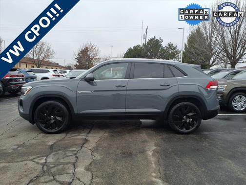 2025 Volkswagen Atlas Cross Sport 2.0T SE w/Technology