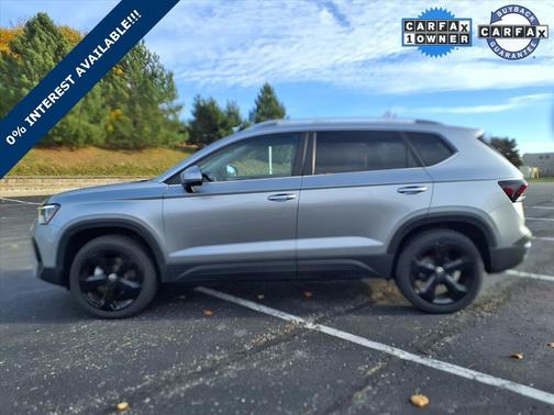 2025 Volkswagen Taos 1.5T SEL