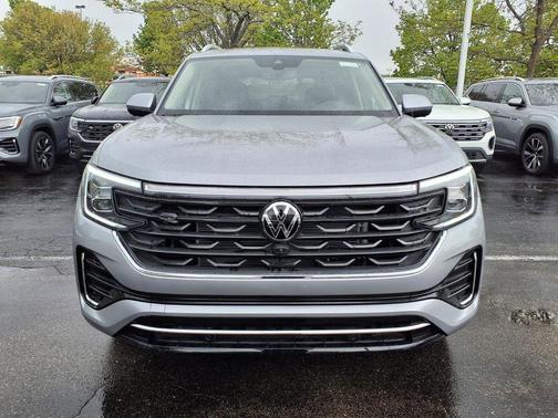 Silver Mist 2026 Volkswagen Atlas 2.0T SEL Premium R-Line 4MOTION