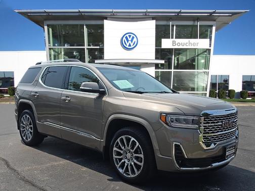 2023 GMC Acadia Denali