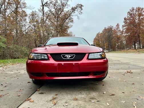 2003 Ford Mustang Base