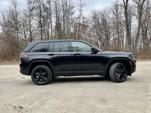 2025 Jeep Grand Cherokee Limited X