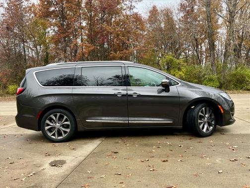 2018 Chrysler Pacifica Limited