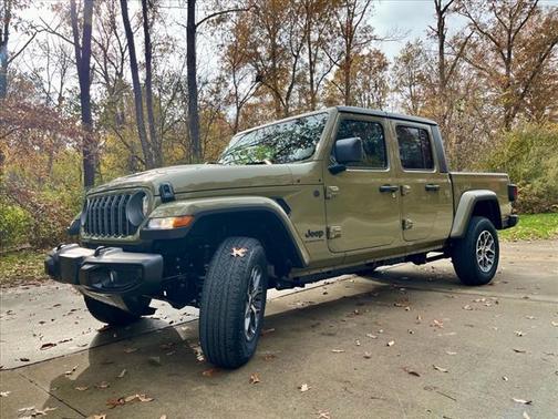 2026 Jeep Gladiator Sport S