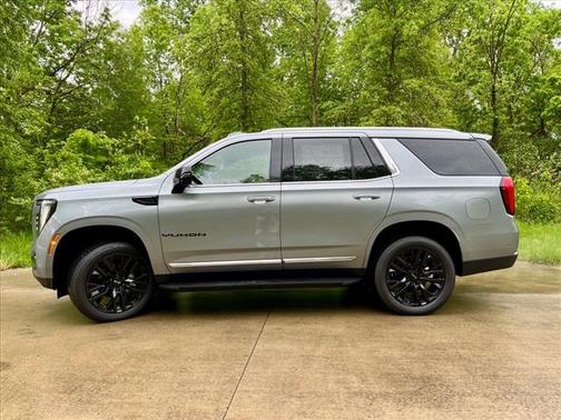 2025 GMC Yukon Elevation