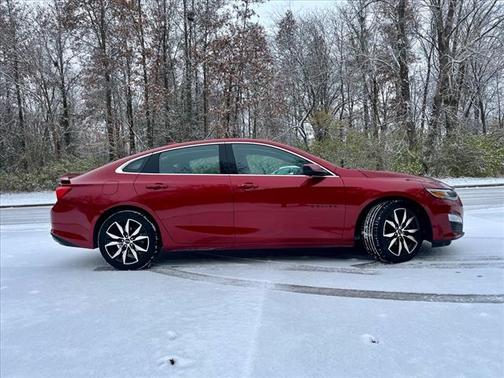 2021 Chevrolet Malibu FWD RS