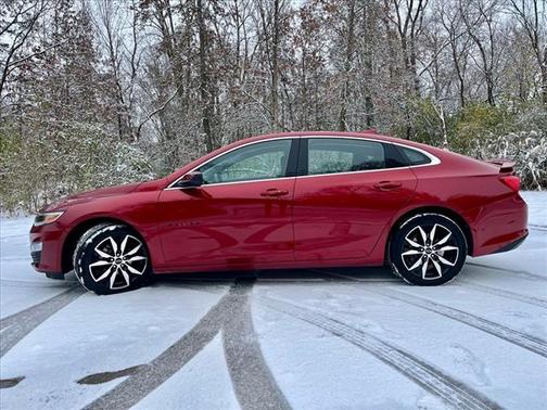2021 Chevrolet Malibu FWD RS